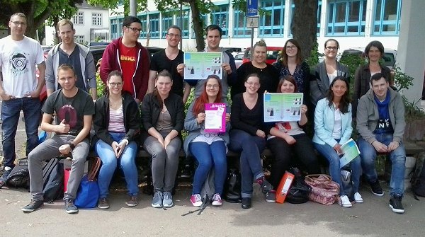 jugend will gruppe klein